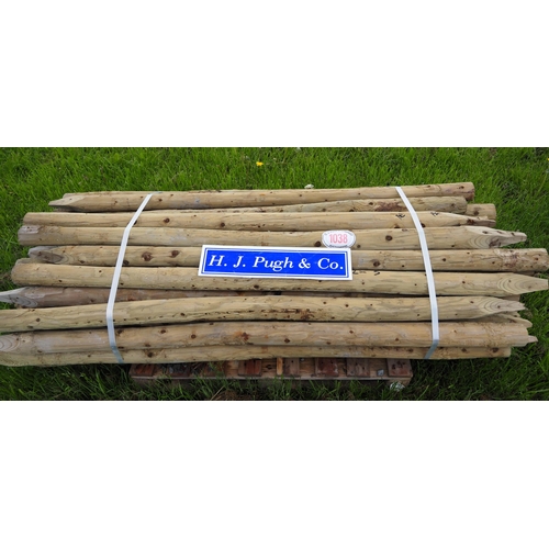 1038 - Peeled round stakes 5'6