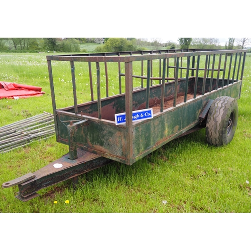 1074 - Feed trailer 14 x 4ft