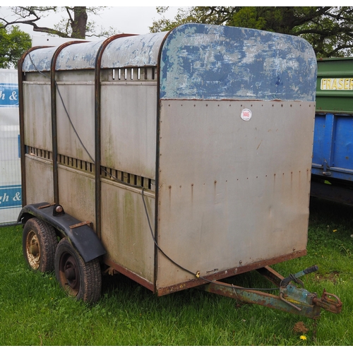 1446 - Ifor Williams 8ft stock trailer