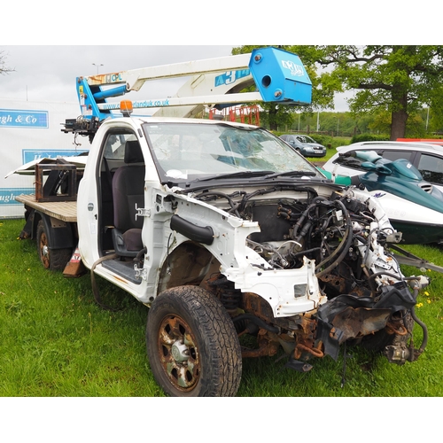 1461 - Toyota Hilux with cherry picker. For spares