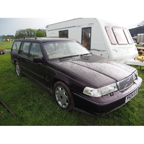 1608 - Volvo 960 3.0L, 1996. Runs and drives. 169,000 miles showing. MOT 20/2/24. Cam belt done 5000 miles ... 