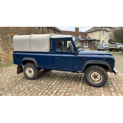 262 - Land Rover Defender 110 TD5. LWB. Current owner since 2003, good service history. 
Reg. CE03 YBG. V5... 