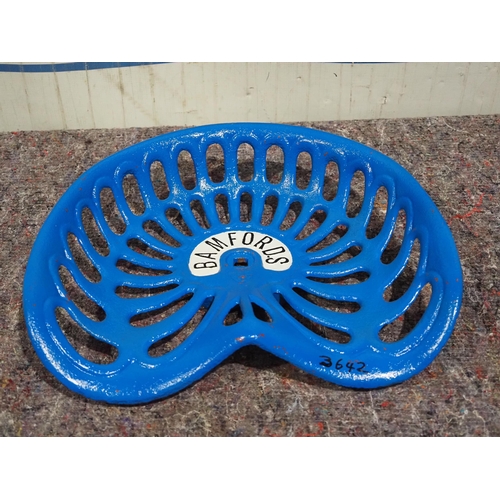 107 - Cast iron seat - Bamfords