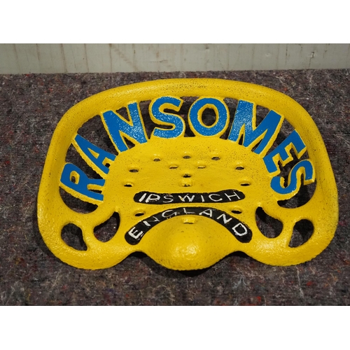 109 - Cast iron seat - Ransomes, Ipswich, England