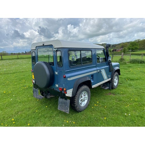 263 - Land Rover Defender 90 300TDI. 1996 . Full service history, 12 months MOT, 97000 miles. Completely o... 