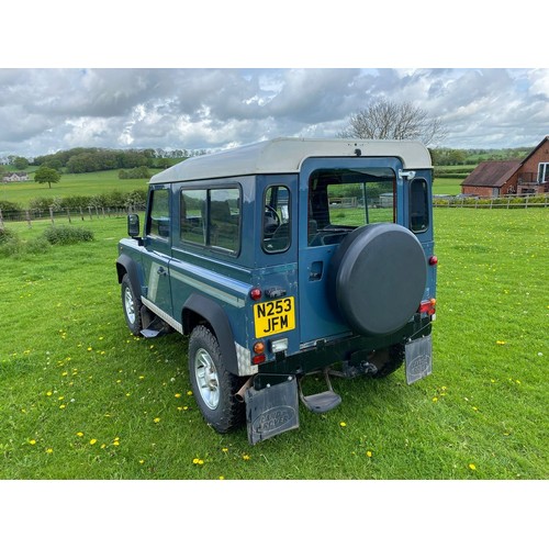 263 - Land Rover Defender 90 300TDI. 1996 . Full service history, 12 months MOT, 97000 miles. Completely o... 