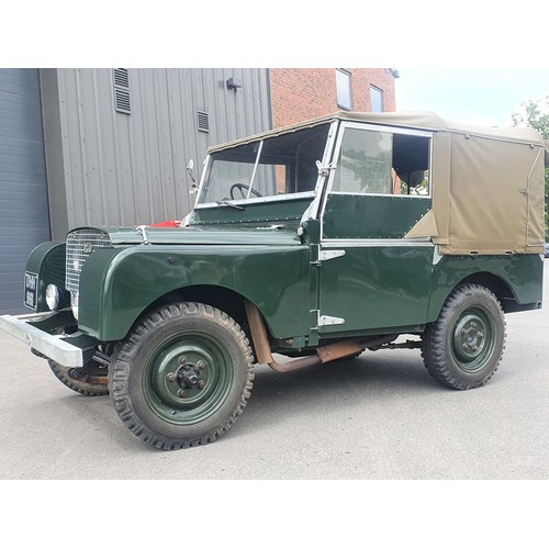 265 - Land Rover series 1, 1950. 1595cc Petrol. Runs and drives. Has been in the same ownership for 20 yea... 