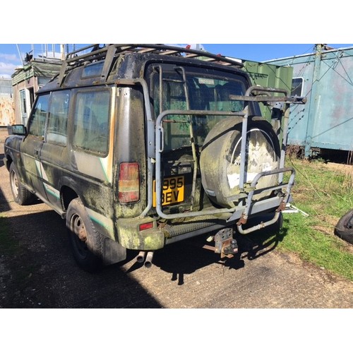 259 - Land Rover early V8 Discovery. 1989. Starts but not used recently. Sills and chassis are fine, front... 