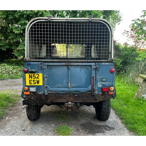 269 - Land Rover Defender 90 300 TDI. 1996. Runs and drives. MOT expired 8/11/22. Good engine and gearbox.... 