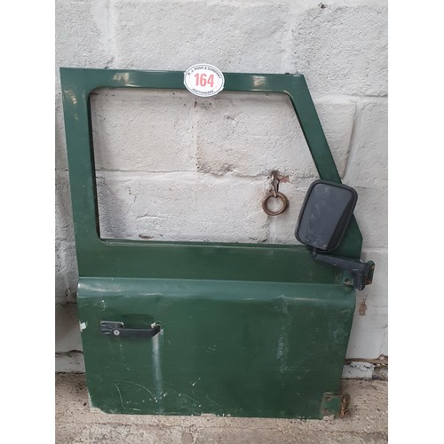 164 - Land Rover Defender Tdi front door