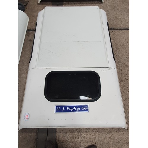 187 - Land Rover Defender 90 roof panel