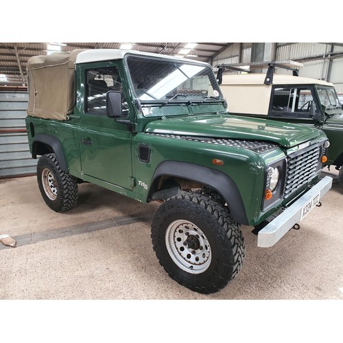 254 - Land Rover Defender 90 TD5. Rebuilt of a Richards galvanised chassis, medium duty springs and shocks... 