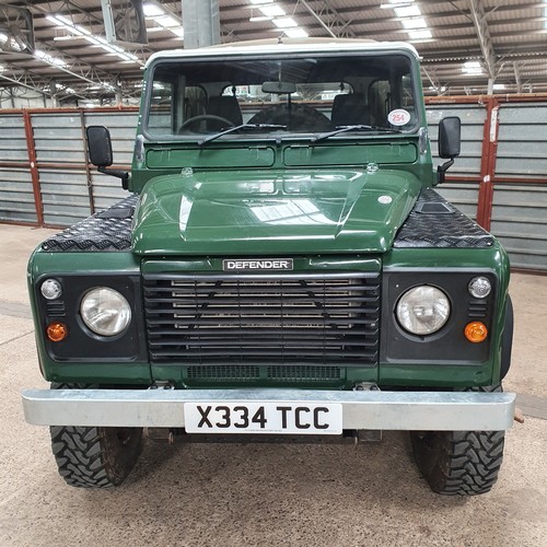 254 - Land Rover Defender 90 TD5. Rebuilt of a Richards galvanised chassis, medium duty springs and shocks... 