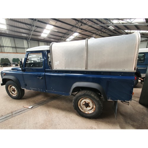 262 - Land Rover Defender 110 TD5. LWB. Current owner since 2003, good service history. 
Reg. CE03 YBG. V5... 