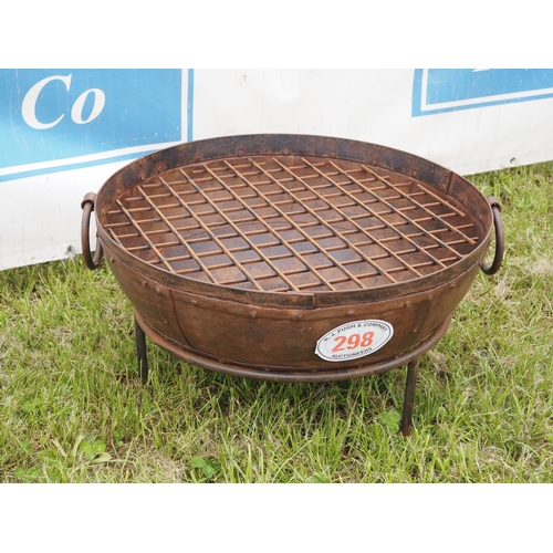 298 - Metal fire pit/BBQ 2ft