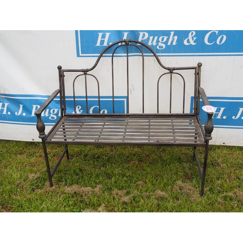 320 - Metal garden bench 4ft