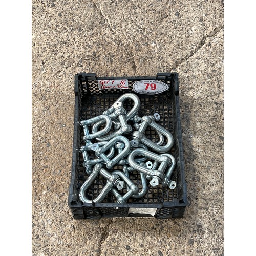 79 - Shackles 20mm and 16mm - 16