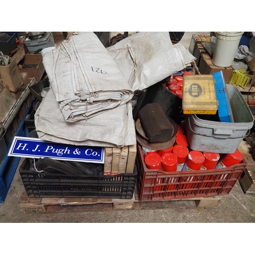 126 - Large quantity of tools and spares