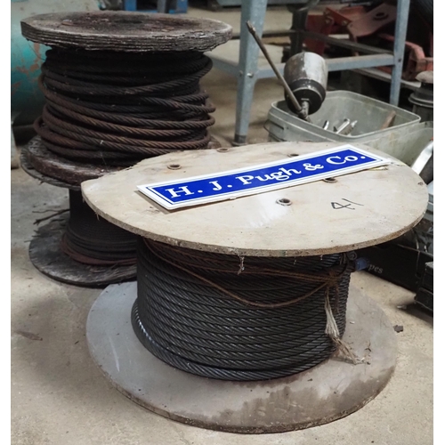 41 - Coil of wire rope