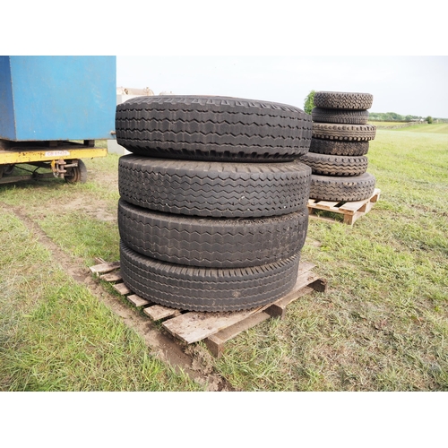 462 - 2 Pallets of various wheels and tyres