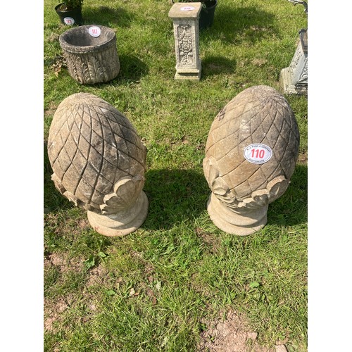 110 - Large acorn plinths