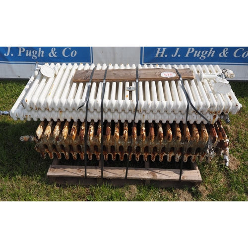 570 - Cast iron radiators