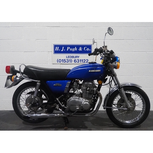864 - Kawasaki Z400 motorcycle, 1975, 398cc.
Frame no. K4-505530
Engine no. K4E028140
Engine turns over.
R... 