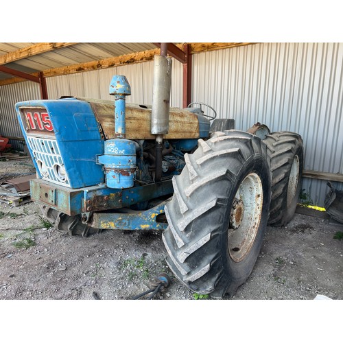 174 - Roadless 115 tractor. Runner. No paperwork. SN- 115/6462