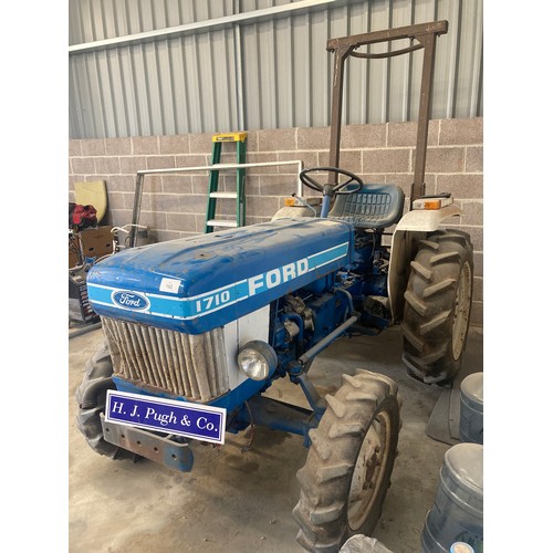 176 - Ford 1710 4wd tractor. Showing 1397 hours. Tractor Number. ULE 00285. Reg B60DVL
