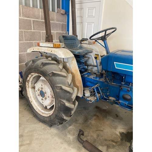 176 - Ford 1710 4wd tractor. Showing 1397 hours. Tractor Number. ULE 00285. Reg B60DVL