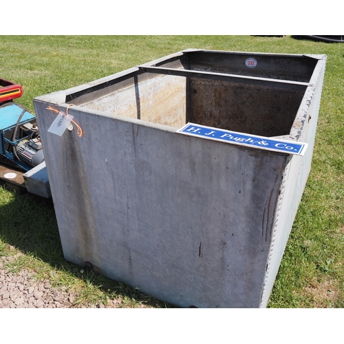 332 - Riveted galvanised water tank 6 x 4ft