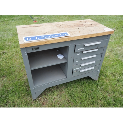 466 - Sealey workbench