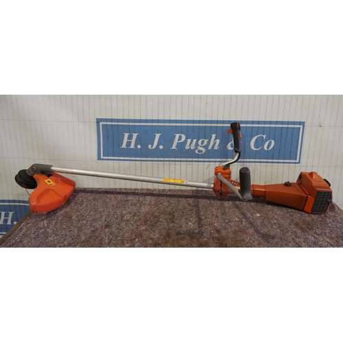 628 - Husqvarna 240R brushcutter