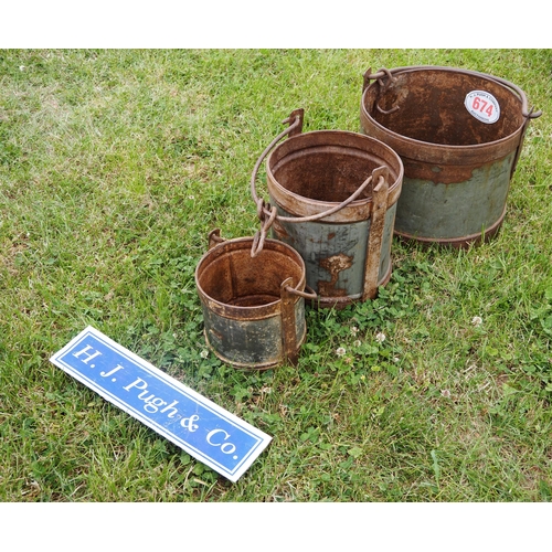 990 - Vintage milk buckets - 3