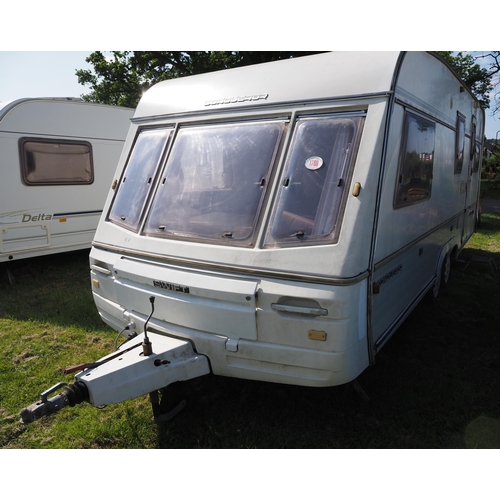 1786 - Swift Conqueror caravan 18ft