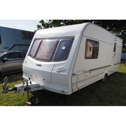 1787 - Lunar Delta 520-2 caravan 18ft. 2003. New battery and tyres. Keys in office