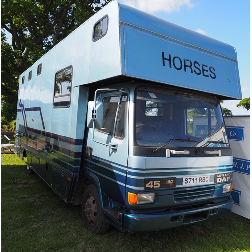 1789 - Leyland 45 150TI horse lorry. Reg. S711 RBC. V5, paperwork, camera screen and keys in office