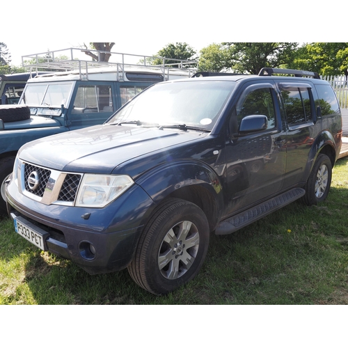 1794 - Nissan Pathfinder. Runs and drives, MOT until 13/04/24, needs some welding. Reg. P333 PCT. V5, paper... 