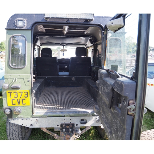 1796 - Land Rover Defender 90 TD5. 1999. Reg. T373 CVC. V5 and keys in office