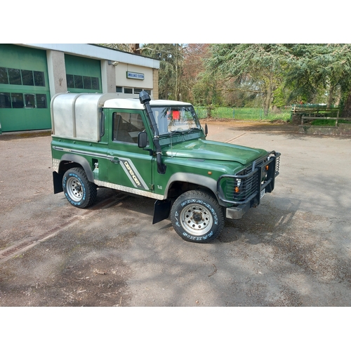 1901 - Land Rover Defender 90 300 TDI. 1996. 120,000 Miles, new gearbox & clutch, 4 new Maxxis A/T tyres an... 