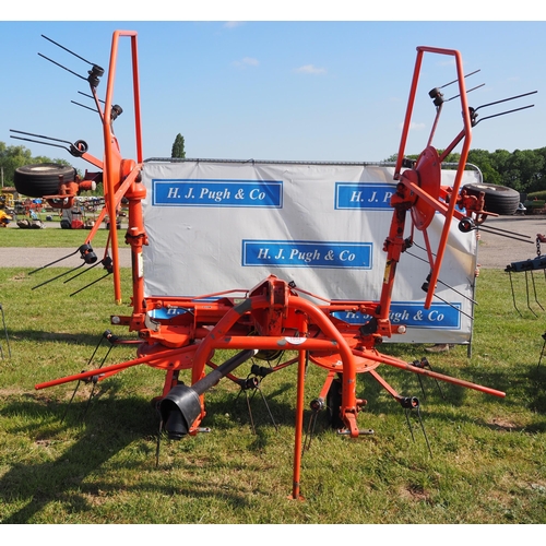 1895 - Kuhn GF5001MH digidrive hay turner