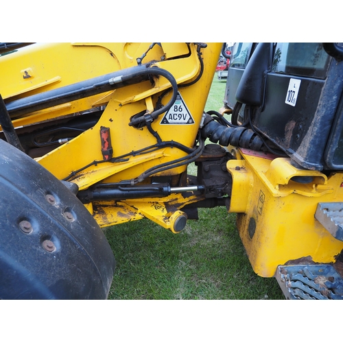 1934 - JCB TM310S with loading shovel fitted pick up hitch. Showing 7060 hours. Runs and drives. Reg. CU60 ... 