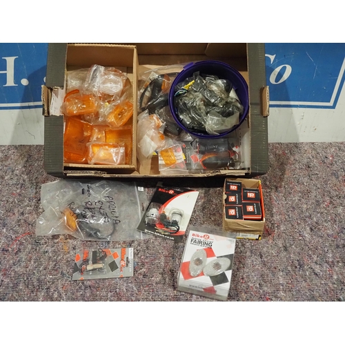 68 - Motorcycle indicators and bulbs NOS