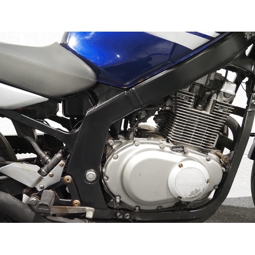 903 - Suzuki GS500 motorcycle, 2007, 487cc.
Runs and rides, MOT until 27.03.24.
Reg. EN07 MXV, V5 and key