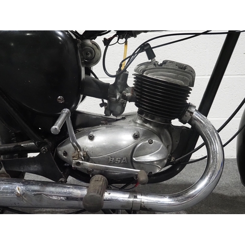 954 - BSA Bantam D14 motorcycle. 1968. 173cc.
Frame no. D14B-5066
Engine no. D14B-5066
Turns over with goo... 