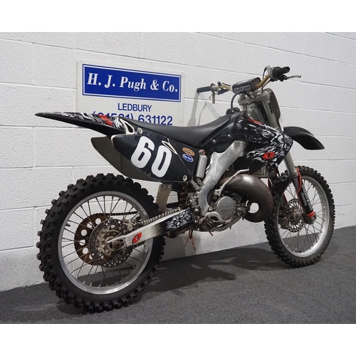 958 - Honda CR125 motocross bike. 2001. 
Runs and rides, last used at Blue Grass in 2021. Comes with plast... 