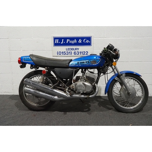 836 - Kawasaki S1F motorcycle, 250cc
Frame no. S1F21800
Engine no. S1E23361
From a deceased estate, engine... 