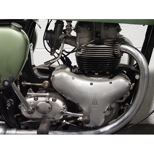 892 - BSA A7 motorcycle, 1960, 500cc
Frame no. CA711366
Engine no. CA7558029
Engine turns over.
Reg. 819 X... 