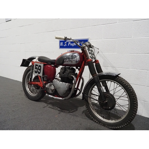 982 - Ariel Huntmaster motorcycle, 1959, 650cc
Frame no. KS2698
Engine no. LE362
Engine turns over. Ariel ... 