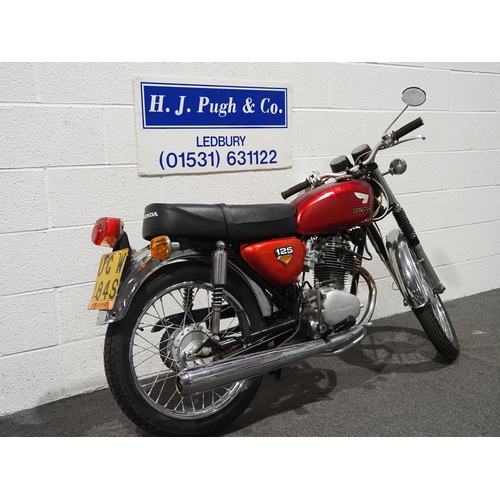 988 - Honda CB125 motorcycle, 1974, 124cc
Frame no. CB125S 1139966
Engine no. CB12SE 1139535
Engine turns ... 